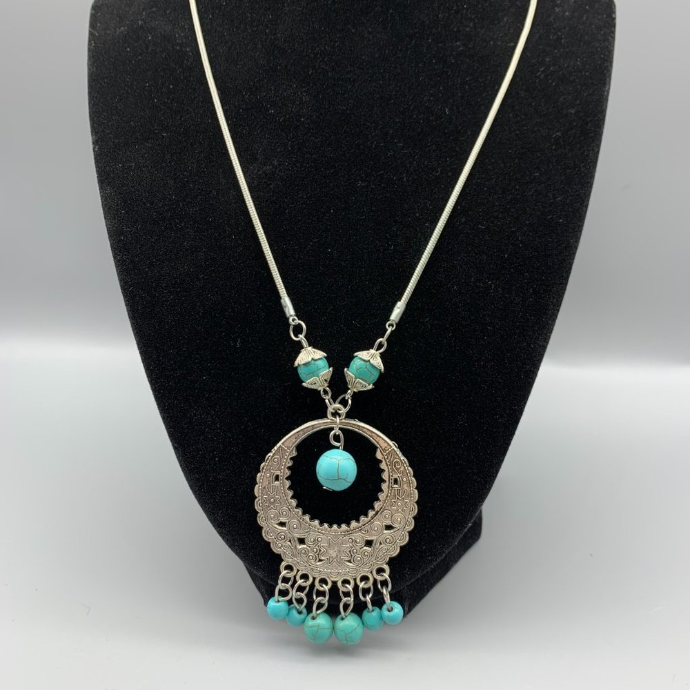 *NEW* Boho Ethnic Tibetan Necklace Silvertone and Turquoise Beads